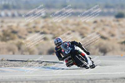 media/Dec-07-2025-CVMA (Sun) [[3e7d2de5dc]]/Race 12- Formula 40 MW and LW/